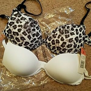 COPY - 2 bras size 34A